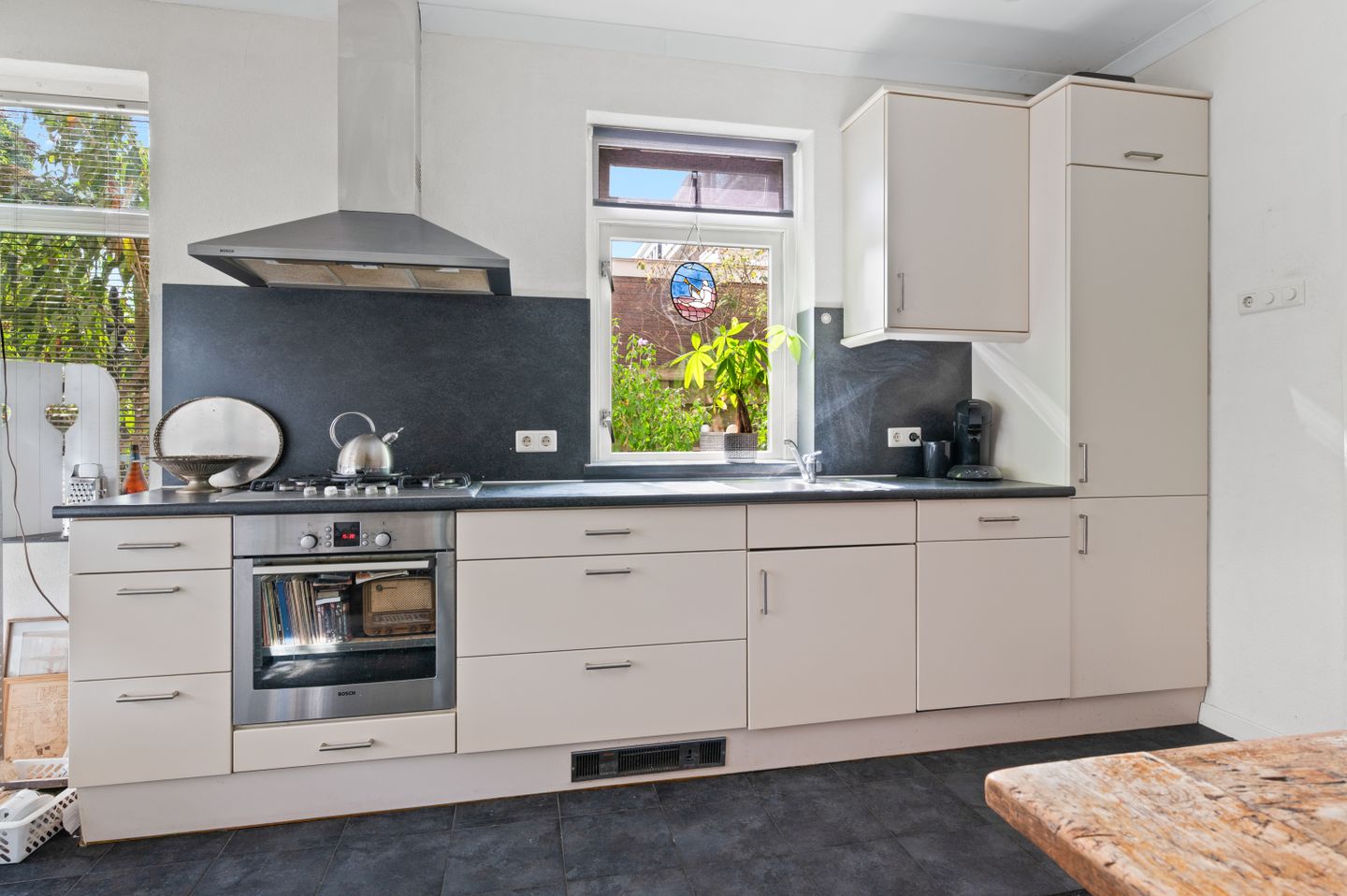 Foto Emmastraat 24 Deventer 18.jpg